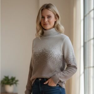 Christian Siriano White and Brown Turtleneck Sweater - Size XL